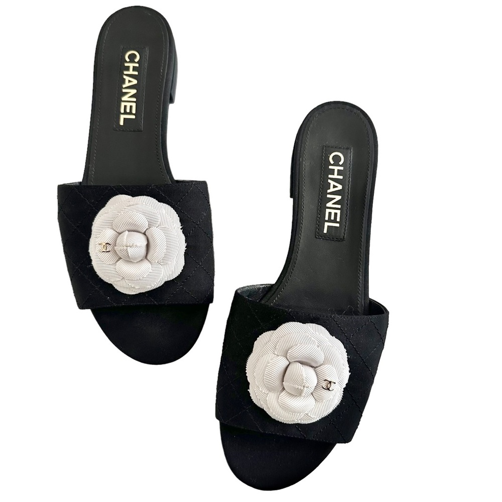 CHANEL Grosgrain Quilted Camellia Floral CC Sandals  - 39.5, Black White - Picture 7 of 10